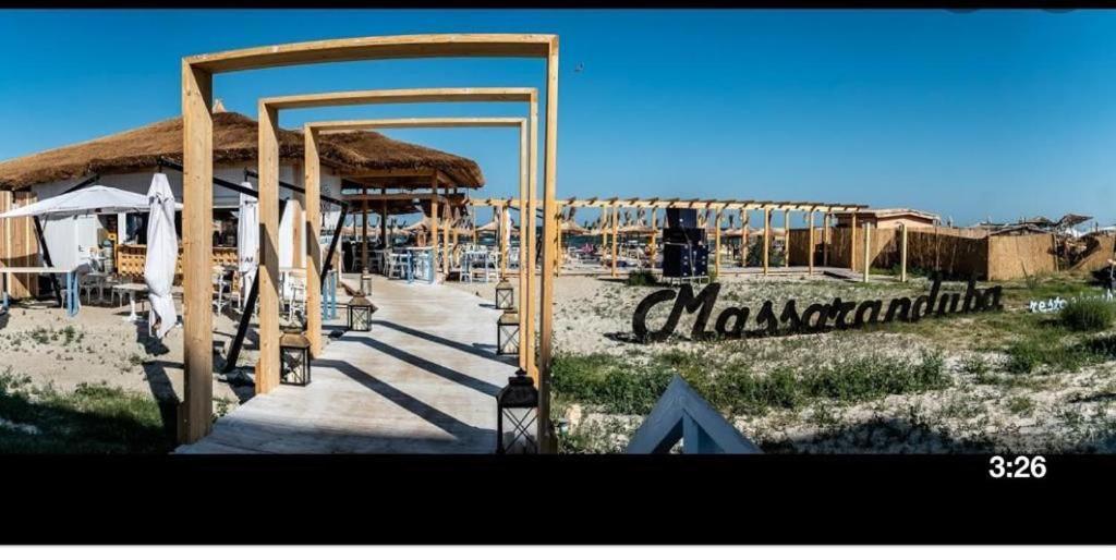First Line Sea Apartment Năvodari Екстериор снимка